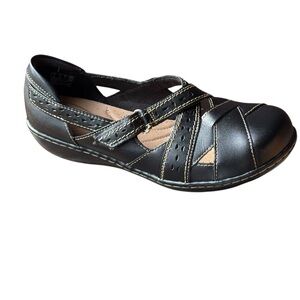 New Black Leather Clark’s Ashland Ultimate Comfort Shoes Size 7.5 M